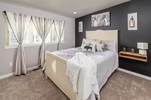 3670 SW Badger Ave, Redmond, OR 97756 - Photo 9