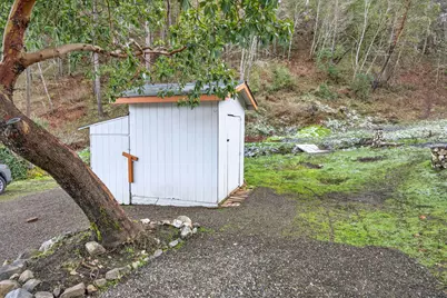 4098 Foots Creek R Fork Road, Gold Hill, OR 97525 - Photo 41