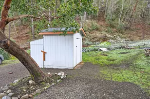 4098 Foots Creek R Fork Rd, Gold Hill, OR 97525 - Photo 41