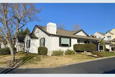 3555 South Village Drive, Medford, OR 97504 - Photo 3