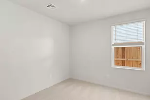 238 Darlington St, Medford, OR 97501 - Photo 9