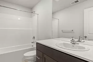 239 Darlington St, Medford, OR 97501 - Photo 17