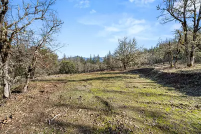 437 Cumberland Drive, Grants Pass, OR 97527 - Photo 45