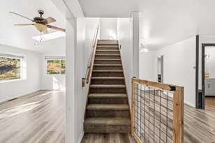 437 Cumberland Dr, Grants Pass, OR 97527 - Photo 19