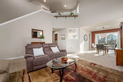 1325 NW 16th Court, Redmond, OR 97756 - Photo 9