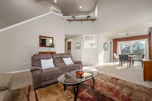 1325 NW 16th Ct, Redmond, OR 97756 - Photo 9