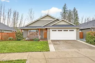 1743 Kellenbeck Ave, Grants Pass, OR 97527 - Photo 35