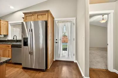 1743 Kellenbeck Avenue, Grants Pass, OR 97527 - Photo 11