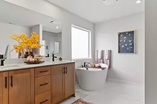 21564 SE Etna Pl, Bend, OR 97702 - Photo 17