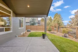 20870 Golden Gate Pl, Bend, OR 97702 - Photo 33