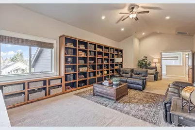 20870 Golden Gate Place, Bend, OR 97702 - Photo 21