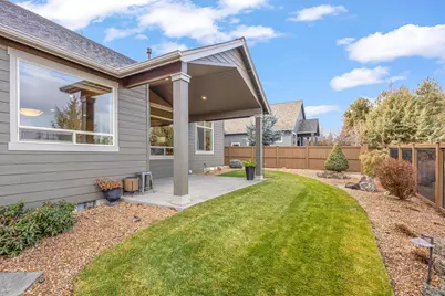 20870 Golden Gate Place, Bend, OR 97702 - Photo 35