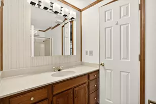 1979 Upper Applegate Rd, Jacksonville, OR 97530 - Photo 39