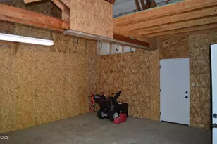 17879 Kodiak Ln, Bend, OR 97707 - Photo 37