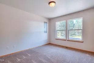 17879 Kodiak Ln, Bend, OR 97707 - Photo 15