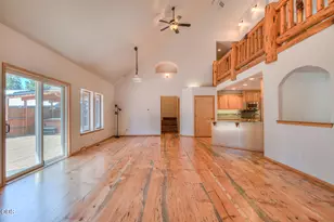 17879 Kodiak Ln, Bend, OR 97707 - Photo 7
