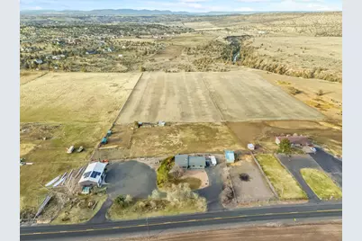 896 SE Dover Lane, Madras, OR 97741 - Photo 19