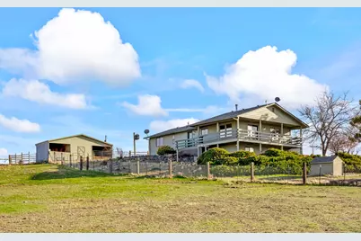 896 SE Dover Lane, Madras, OR 97741 - Photo 1