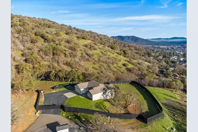 1401 7th Avenue, Gold Hill, OR 97525 - Photo 35