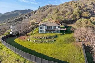 1401 7th Ave, Gold Hill, OR 97525 - Photo 33