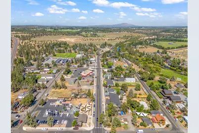 64767 Cook Avenue, Bend, OR 97703 - Photo 43