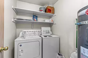 3040 Sheraton Ct, Medford, OR 97504 - Photo 13