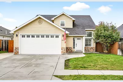 691 Spring Valley Drive, Medford, OR 97501 - Photo 1