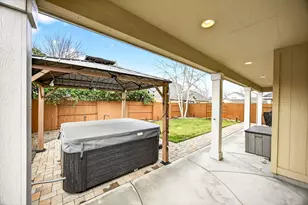 691 Spring Valley Dr, Medford, OR 97501 - Photo 39