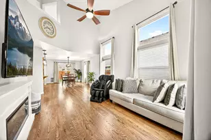 691 Spring Valley Dr, Medford, OR 97501 - Photo 3