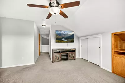 691 Spring Valley Drive, Medford, OR 97501 - Photo 29