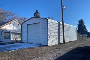 332 N Madison St, Merrill, OR 97633 - Photo 37