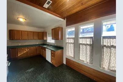 332 N Madison Street, Merrill, OR 97633 - Photo 17