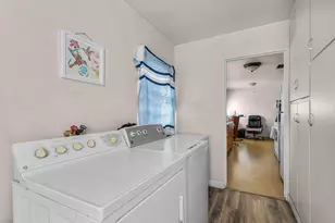 639 NW 8th St, Redmond, OR 97756 - Photo 7