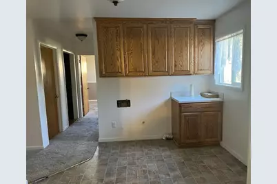 17047 Highway 395, Lakeview, OR 97630 - Photo 19