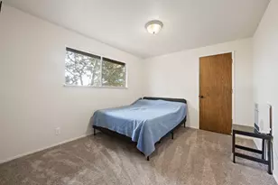 546 SE Centennial St, Bend, OR 97702 - Photo 15