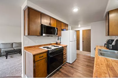 546 SE Centennial Street, Bend, OR 97702 - Photo 11