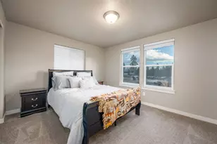 1324 W Hill Ave, Sisters, OR 97759 - Photo 17