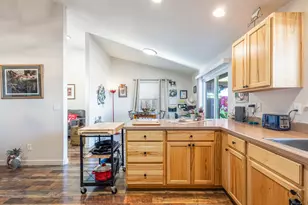 532 SE Ponderosa Dr, Madras, OR 97741 - Photo 9