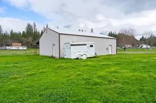 2453 Stringer Gap Rd, Grants Pass, OR 97527 - Photo 91