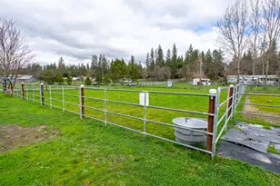 2453 Stringer Gap Rd, Grants Pass, OR 97527 - Photo 83