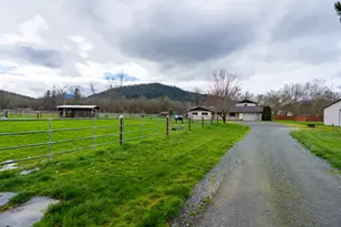 2453 Stringer Gap Rd, Grants Pass, OR 97527 - Photo 101