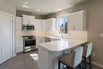 61364 SE Matthew Street, Bend, OR 97702 - Photo 21