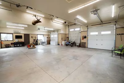 66505 Gerking Market Road, Bend, OR 97703 - Photo 57