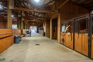 66505 Gerking Market Rd, Bend, OR 97703 - Photo 33