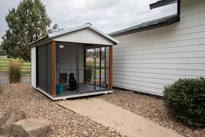 66505 Gerking Market Road, Bend, OR 97703 - Photo 27