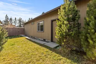 664 SE Reed Market Rd, Bend, OR 97702 - Photo 31