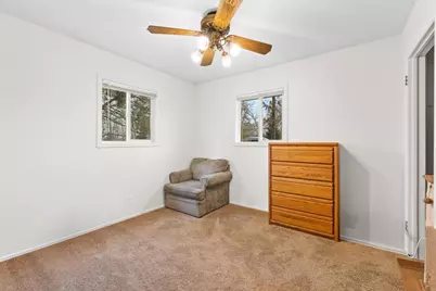 1290 Ojai Avenue, Grants Pass, OR 97527 - Photo 17