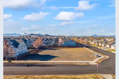 Nw Elm Avenue, Redmond, OR 97756 - Photo 5