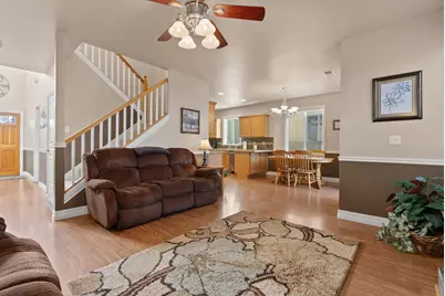 19556 Sager Loop, Bend, OR 97702 - Photo 5