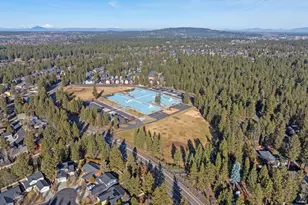 19556 Sager Loop, Bend, OR 97702 - Photo 47